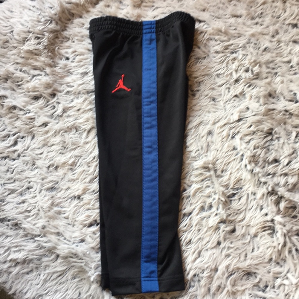 Nike track pants size 1-2 years